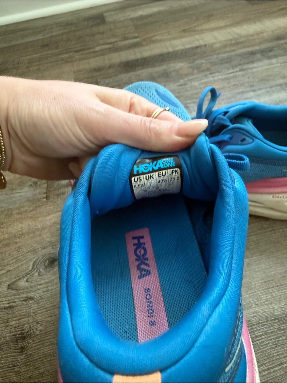 HOKA ONE ONE WOMEN’S BONDI 8 COSTAL SKY/PINK - Picture 4 of 8